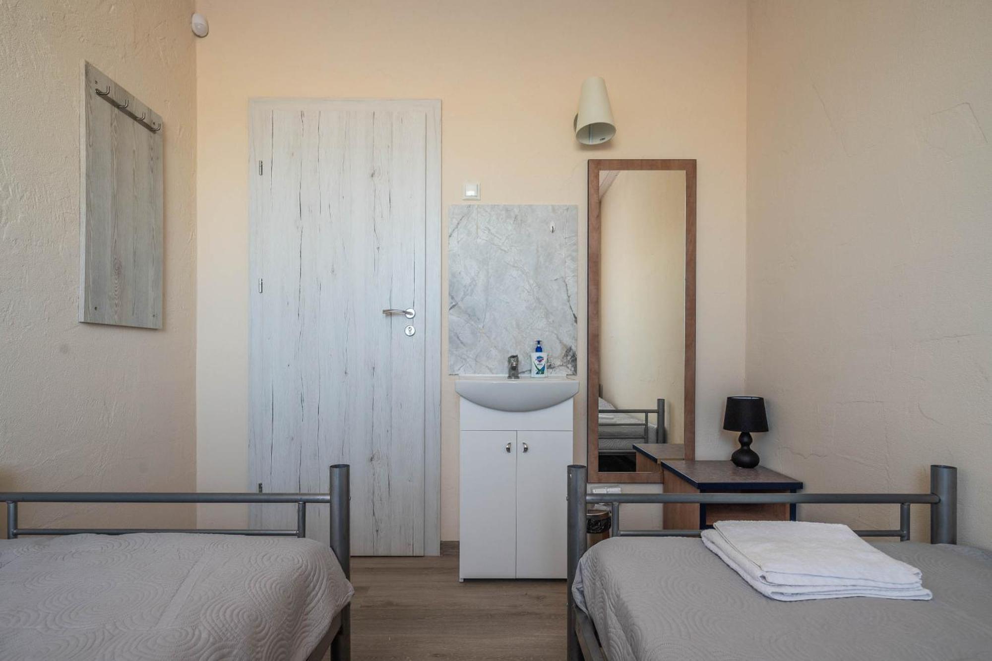 Kuren Hostel Karkle Luaran gambar